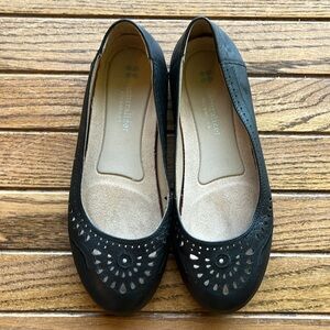 Naturalizer N5 Comfort black flats size 7.5